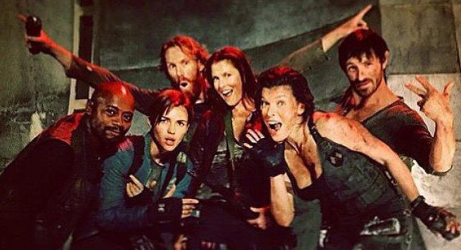 Resident Evil The Final Chapter set visit Milla Jovovich Alice