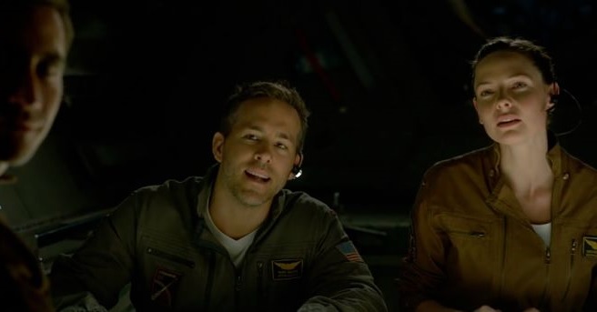 Life Daniel Espinosa Jake Gyllenhaal Ryan Reynolds Rebecca Ferguson