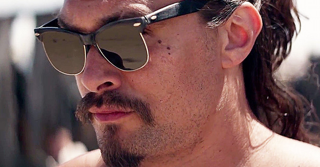 The Bad Batch movie review Suki Waterhouse Jason Momoa Keanu Reeves