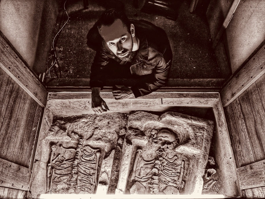 nick groff paranormal lockdown katrina weidman elizabeth saint vidispace hauntings horror paranormal joblo.com arrow in the head aith 