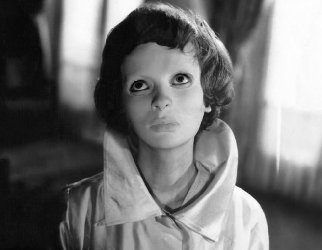 MOMA Eyes without a face