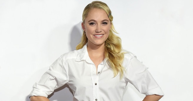 Maika Monroe