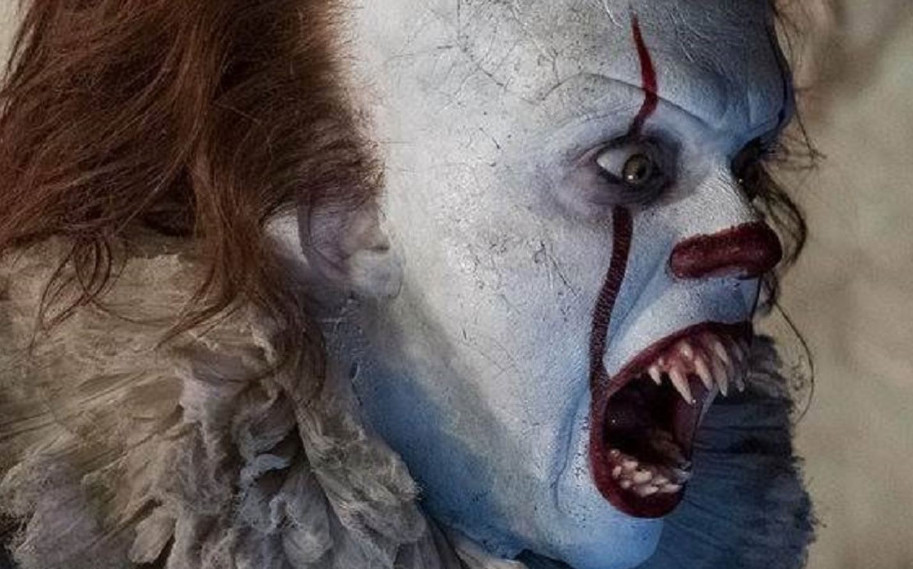 It's the Booze Talkin, It, Chapter 2, Pennywise, Bill Skarsgard, horror, JoBlo.com, AITH, Arrow in the Head