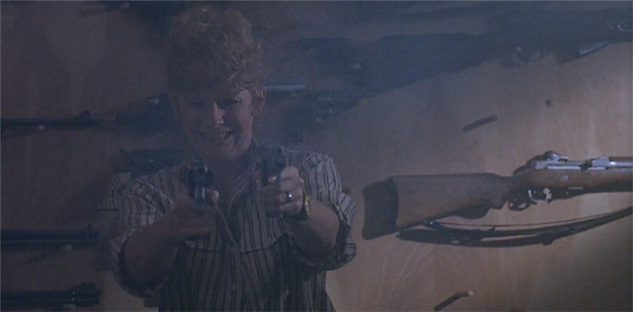 TREMORS reba mcentire gun