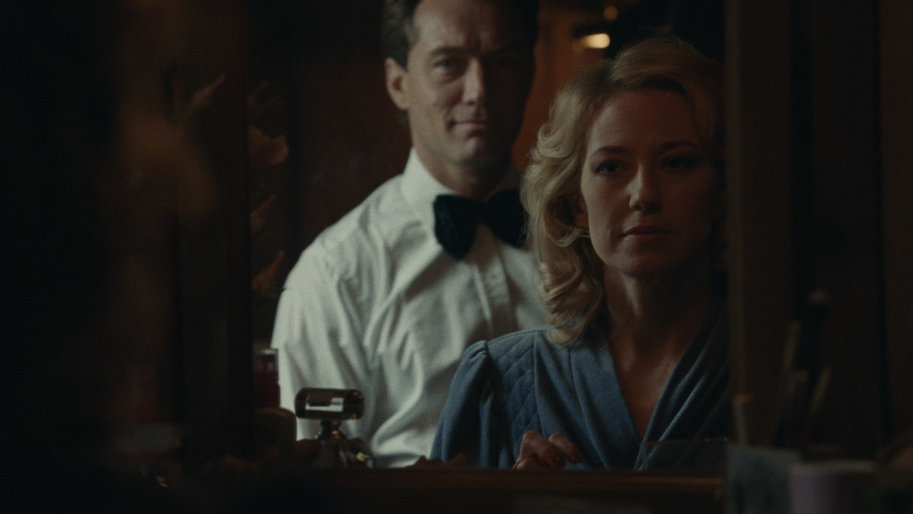 Jude law carrie coon the nest