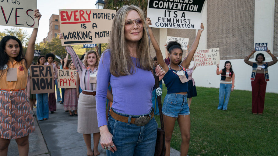 julianne moore the glorias