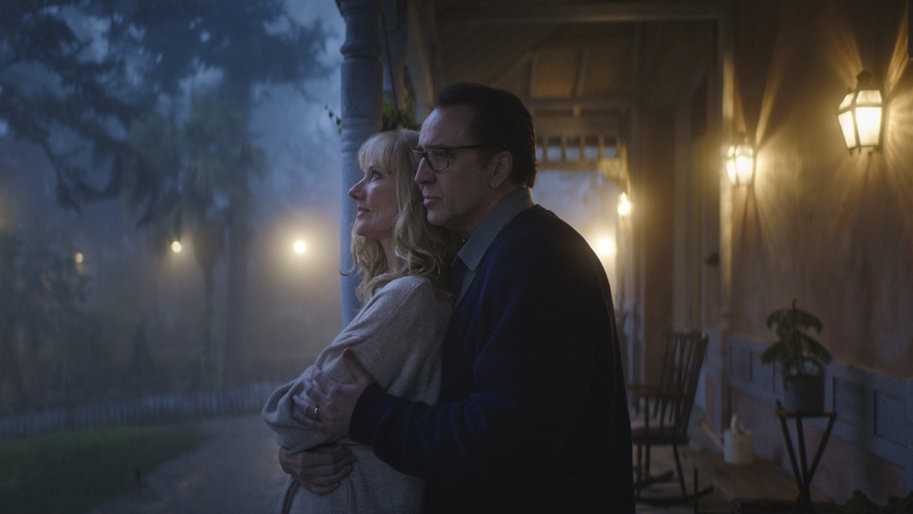 Nicolas cage joely Richardson color out of space
