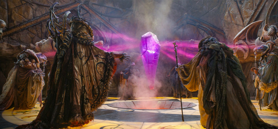 TV Review, The Dark Crystal, The Dark Crystal: Age of Resistance, Netflix, Jim Henson, Louis Leterrier, Taron Egerton, Mark Hamill, SDCC