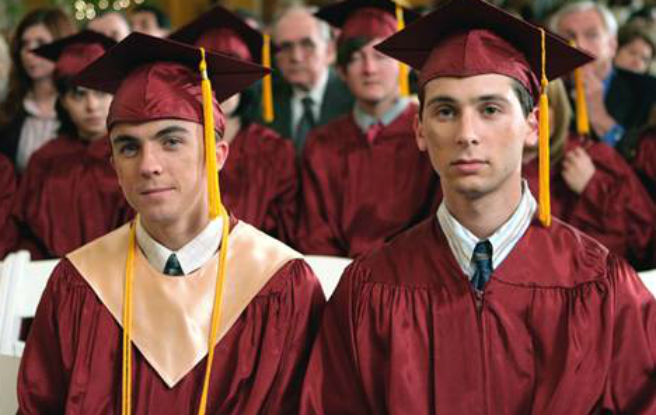 Binge Watchin' TV Review, TV Review, Sitcom, Comedy, FOX, Malcolm in the Middle, Frankie Muniz, Bryan Cranston