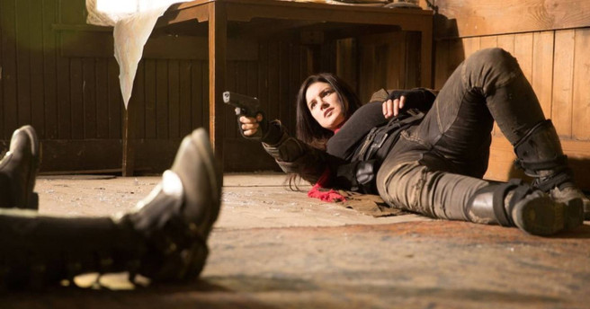 scorched earth gina carano john hannah peter howitt science fiction western low budget