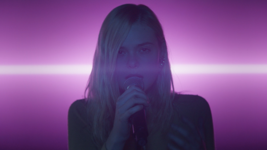 Teen Spirit, Elle Fanning, Max Minghella, Jamie Bell, musical, 2019