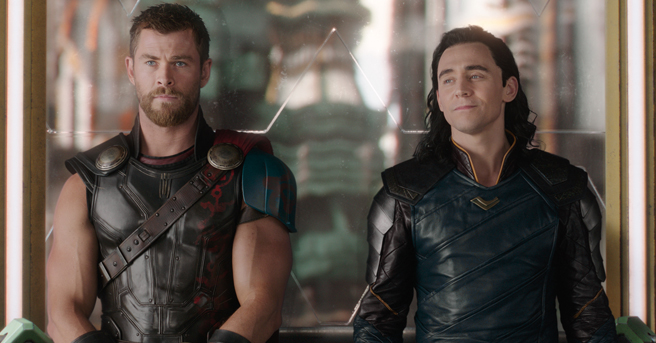 Thor: Ragnarok Chris Hemsworth Tom Hiddleston