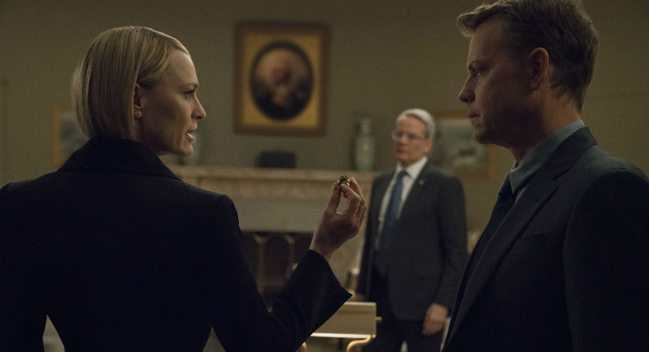 House of Cards TV Review, House of Cards, TV Review, Robin Wright, Kevin Spacey, Diane Lane, Greg Kinnear, Drama, Thriller, Netflix