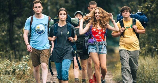 The Polish slasher sequel Nobody Sleeps in the Woods Tonight Part 2 will be released on Netflix just in time for Halloween viewings.