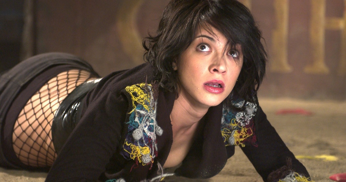 Asia Argento has signed on to star in Interstate, a French-language thriller written by The Shallows' Anthony Jaswinski.