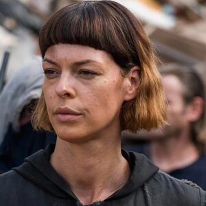 A new image from the Rick & Michonne series The Walking Dead: The Ones Who Live shows Pollyanna McIntosh back in the role of Jadis