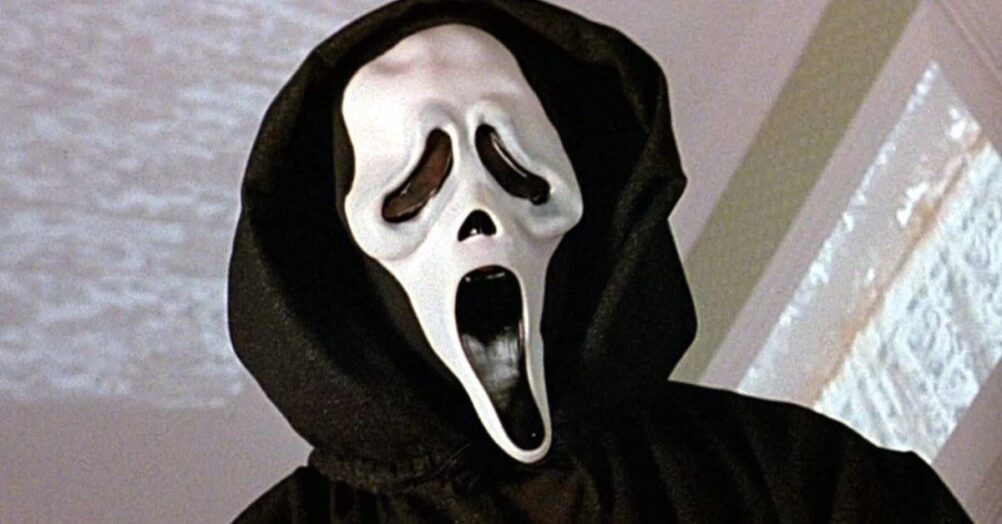 A 2 minute trailer for the new Scream movie has been cut together and rated, now we just wait to see when it will to reach theatres.
