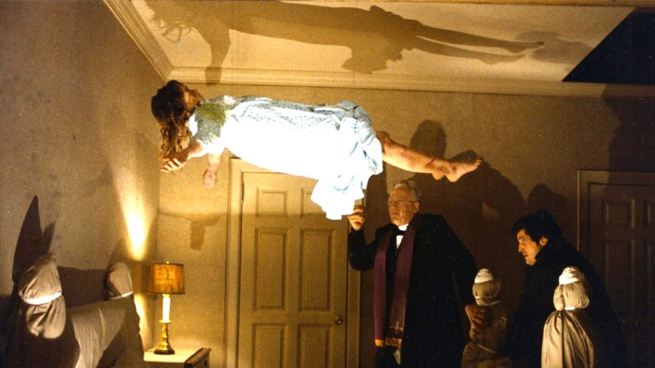 the-exorcist-levitation-featured-1280x72