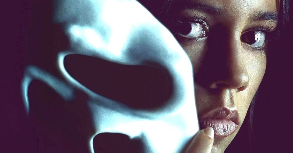 Three TV spots for the new Scream movie play up Ghostface's mysterious connection to murders of the past. Film has January release date.