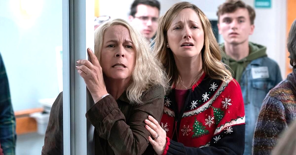 Images from the set of Halloween Ends show Jamie Lee Curtis back in the role of franchise heroine Laurie Strode, possibly for the last time