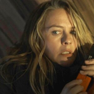 Arrow in the Head is proud to share an EXCLUSIVE clip from the post-apocalyptic thriller Last Survivors, starring Alicia Silverstone.