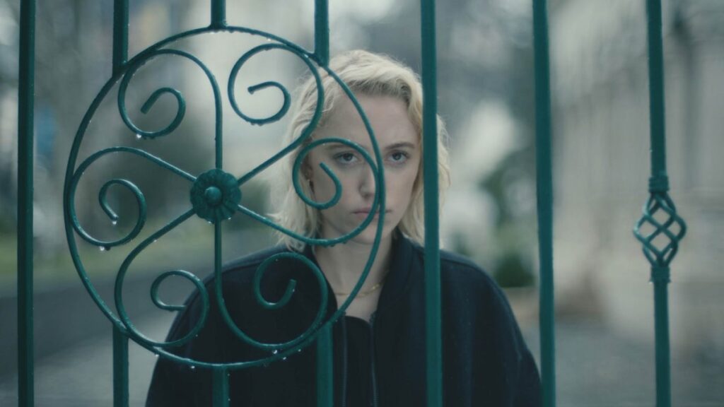Watcher, maika monroe, movie review, sundance, sundance film festival