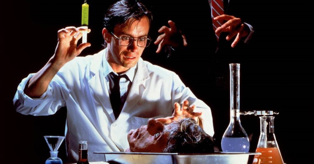 Re-Animator reaches the Full Moon Features streaming service with a one-hour reunion special featuring Jeffrey Combs and Barbara Crampton