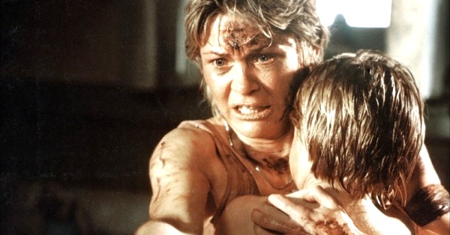 During a recent podcast interview, Stephen King said he believes Dee Wallace should have won an Oscar for her performance in Cujo.