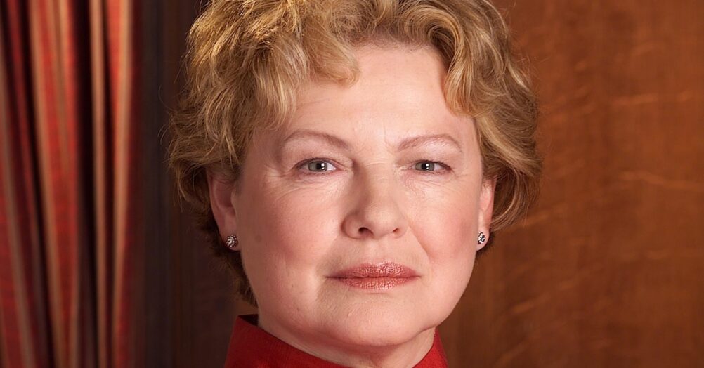 Dianne Wiest has joined Julia Garner in the Natalie Erika James thriller Apartment 7A, produced by John Krasinski and Platinum Dunes.