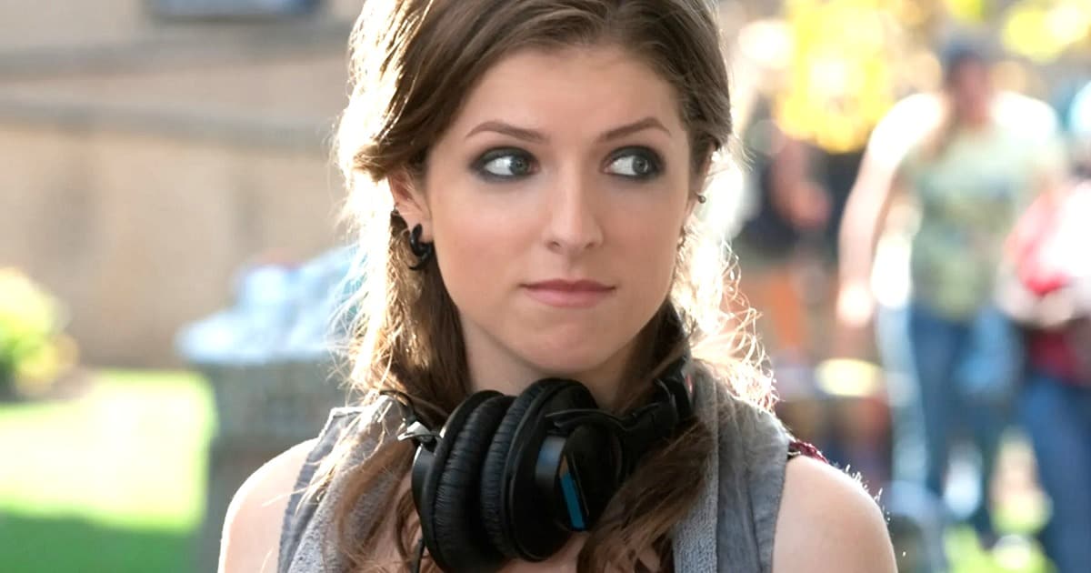 Anna Kendrick is in talks to star in The Dating Game, a true crime thriller about the time a serial killer was on the '70s game show.