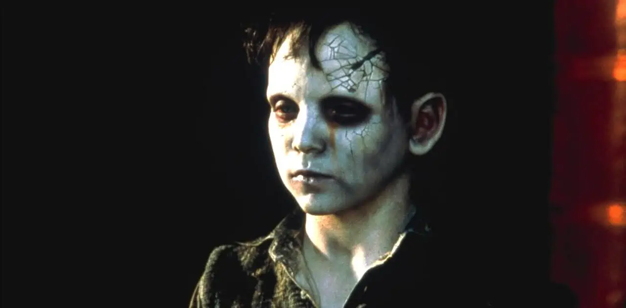 The new episode of the Best Foreign Horror Movies video series looks back at Guillermo del Toro's 2001 film The Devil's Backbone.