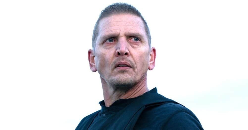 Barry Pepper has signed on to star in director Luke Sparke's horror film Scurry, about men trapped underground during a monstrous attack.