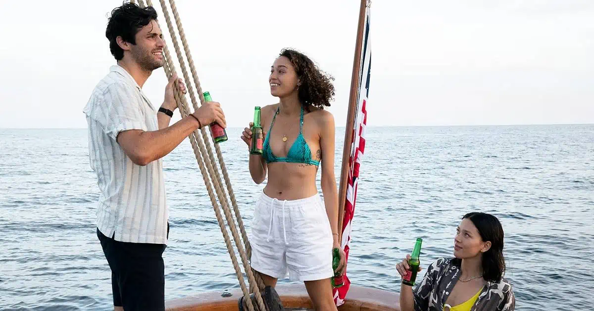 Following a premiere on Sky TV in the UK, the survival thriller Into the Deep is coming to the US courtesy of Lionsgate. Ella-Rae Smith stars