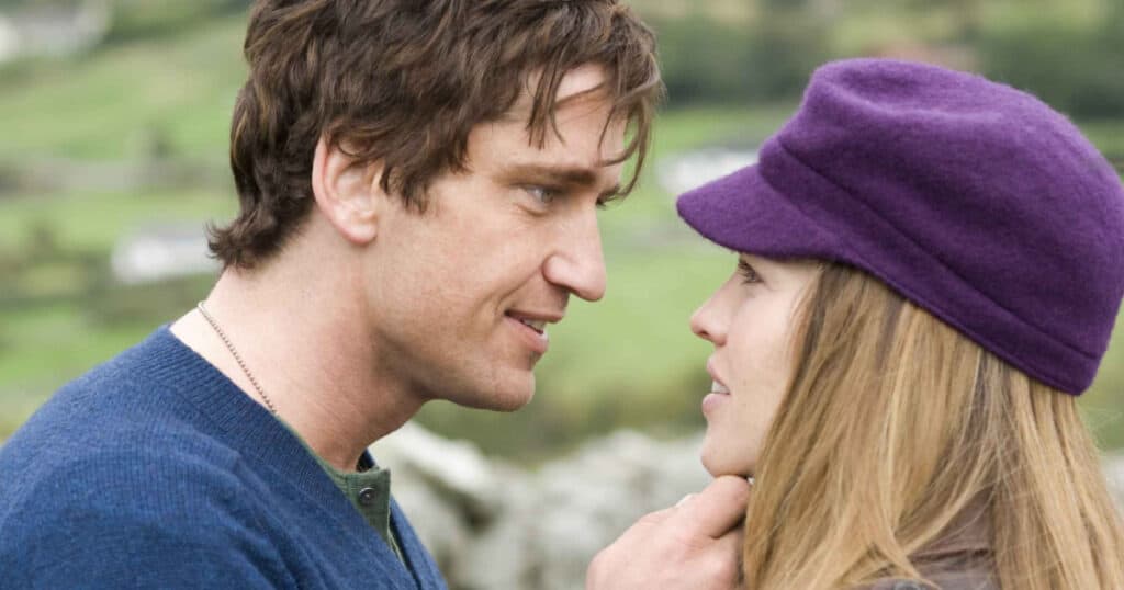 Gerard Butler claims he “almost” killed Hilary Swank in P.S. I Love You