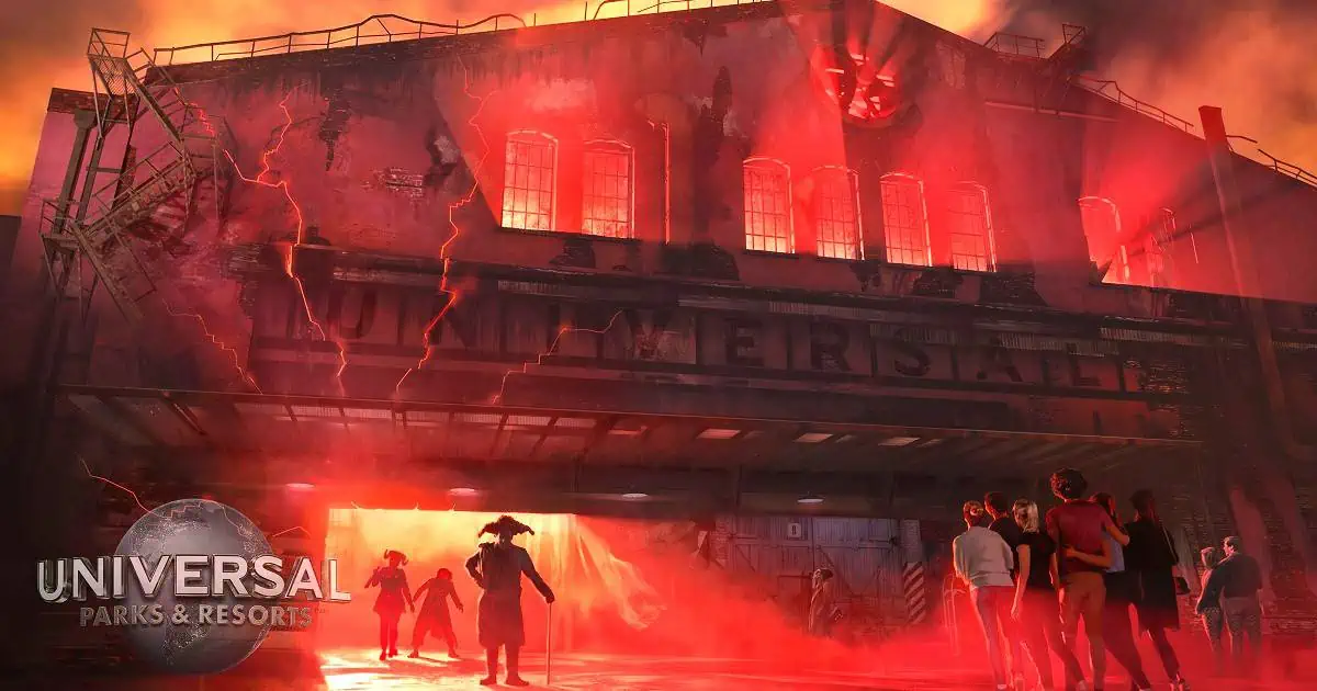 Universal is planning to set up a permanent horror experience, inspired by their Halloween Horror Nights, in Las Vegas.