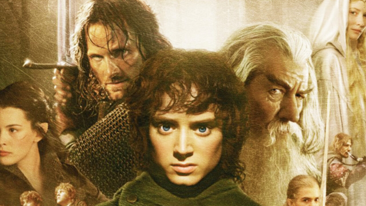 Lord of the Rings Trilogy DVD Movies Set, Hobbies & Toys, Music & Media,  CDs & DVDs on Carousell