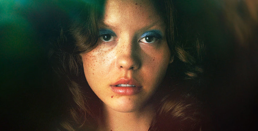 MaXXXine, Mia Goth, superhero