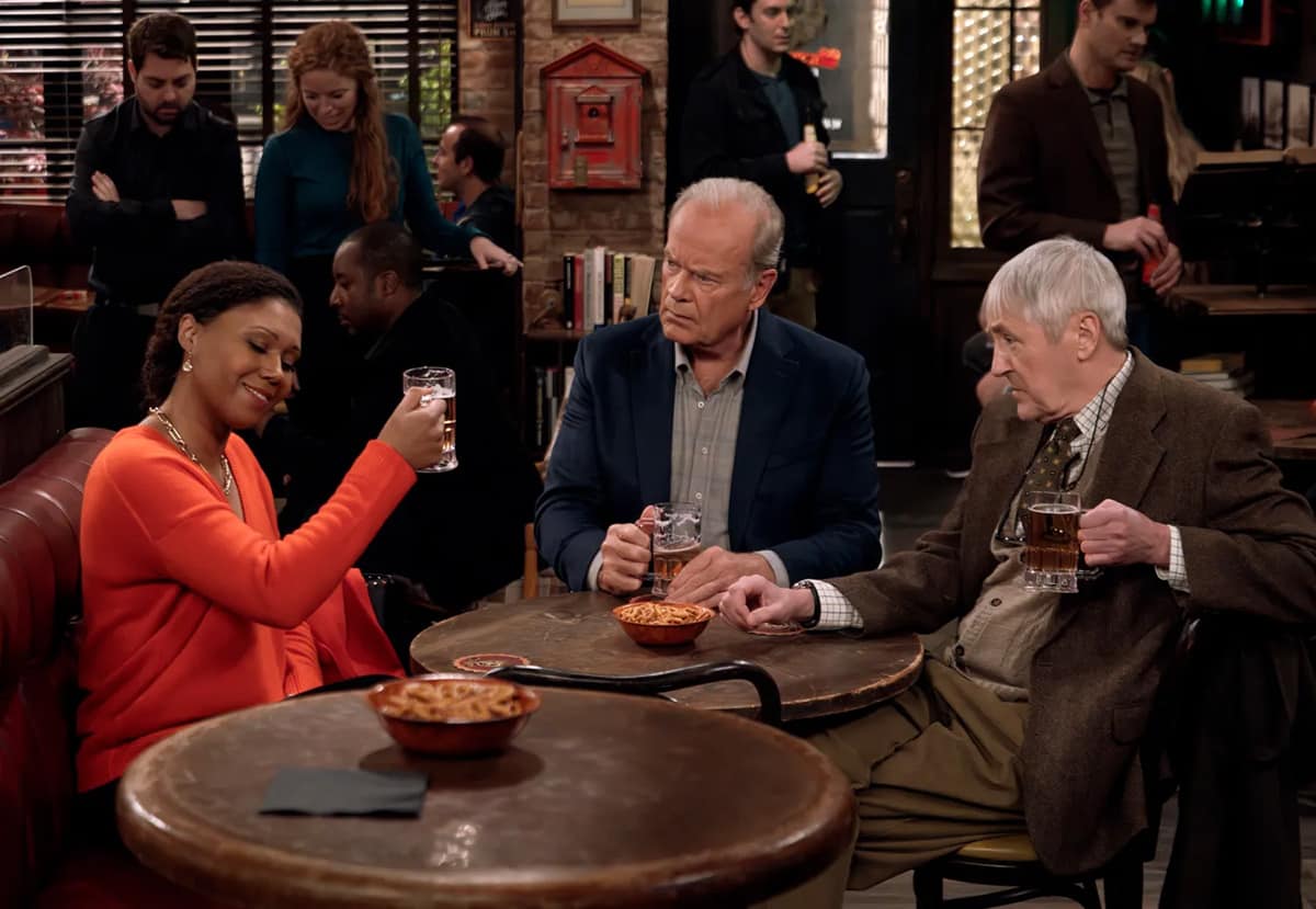 Kelsey Grammer returns to share drinks and pithy observations in the new Paramount+ series