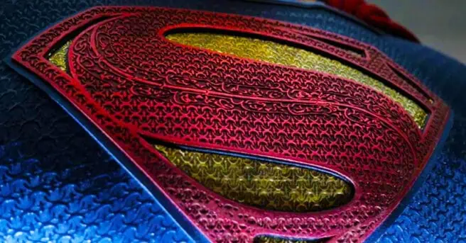 Superman: Legacy, suit