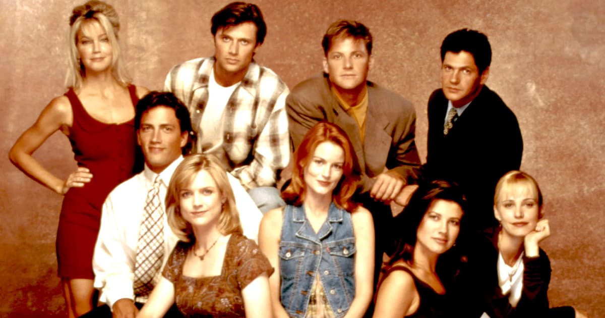 melrose place, heather locklear, daphne zuniga, laura leighton