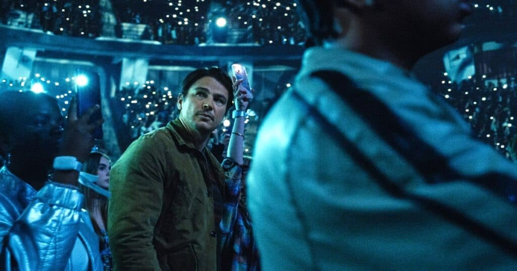 A trailer has been unveiled for M. Night Shyamalan's latest thriller Trap, starring Josh Hartnett as a killer trapped at a concert