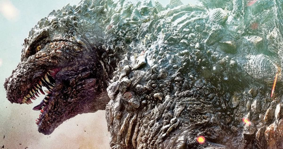 Simon Pegg heaps praise on Godzilla Minus One and reminds us that dubbed versions are not the way to go