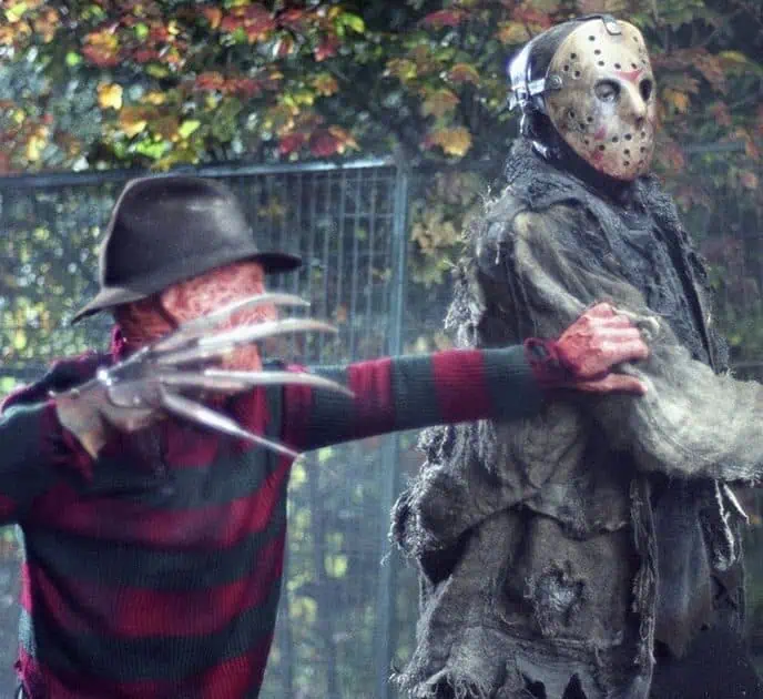 Linda Cardellini recalls seeing Freddy vs. Jason in theatres as Crystal Lake brings her to the Friday the 13th franchise