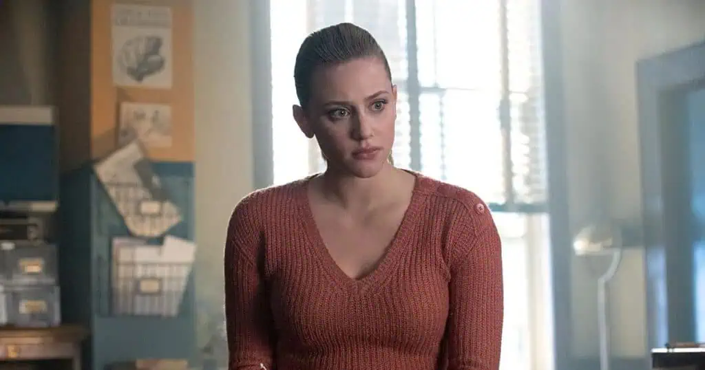 Lili Reinhart