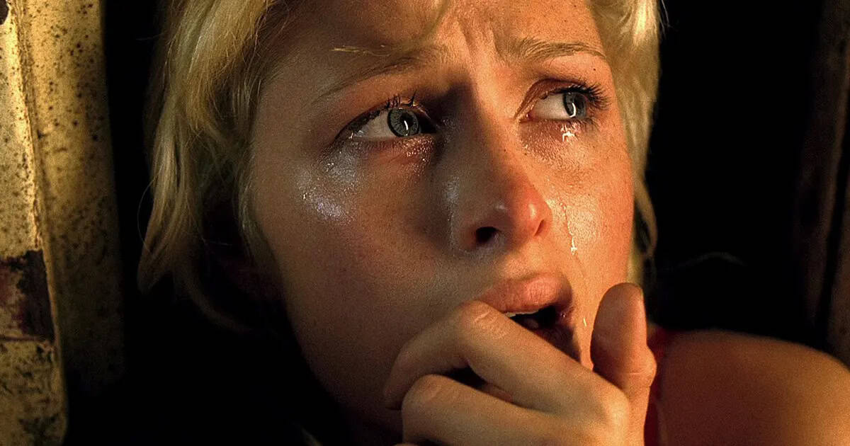 The WTF Happened to This Horror Movie series looks back at the 2005 version of House of Wax, featuring Paris Hilton as a victim