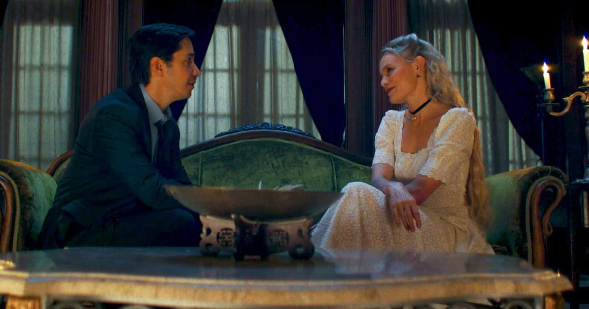 The survival thriller Coyotes, starring Justin Long and Kate Bosworth, has secured an R rating and an October theatrical release