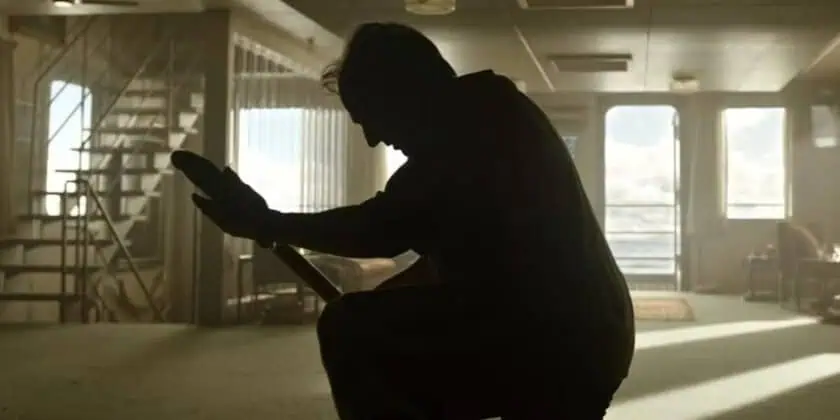 Tom Cruise's co-star Jesse Plemons says the comedy Digger has a "modern-day Dr. Strangelove" element to it