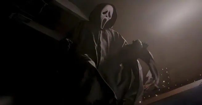 The first reactions to Scream 7 have dropped online and most of them are quite positive, calling the film fun and brutal