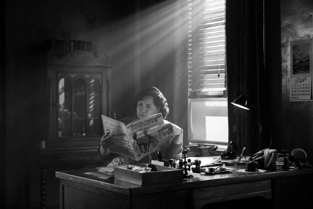 Spider-Noir, Karen Rodriguez, black and white