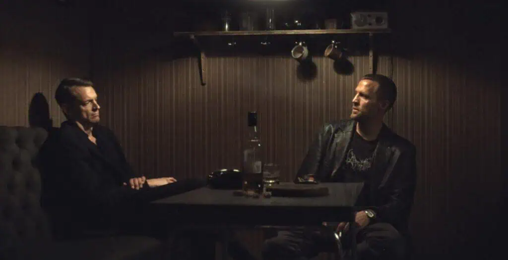 Detective Hole review